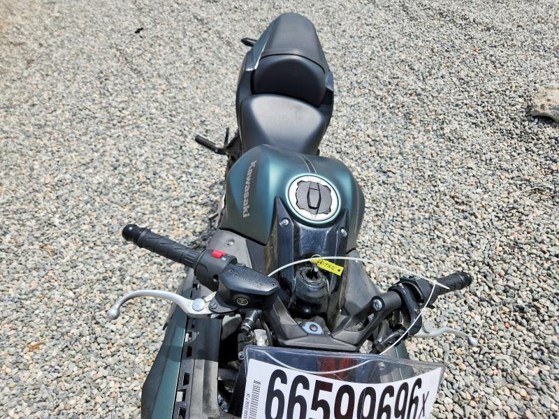 2025 Kawasaki EX650 P
