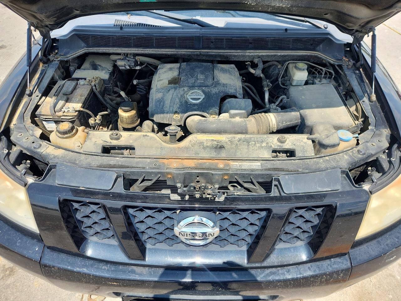 2012 Nissan Titan SV