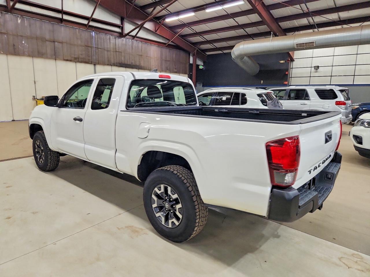 2018 Toyota Tacoma SR