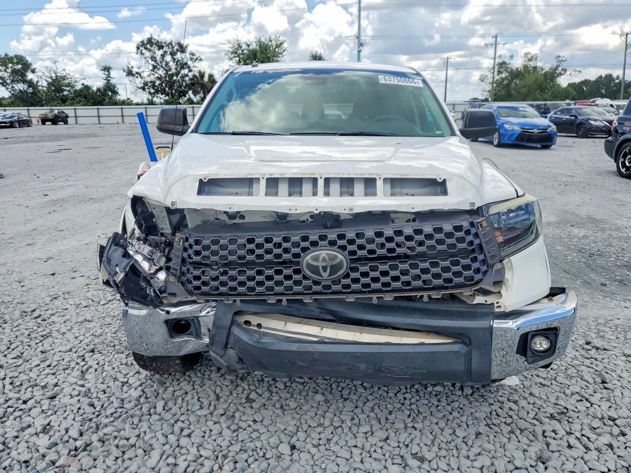 2018 Toyota Tundra Crewmax SR5