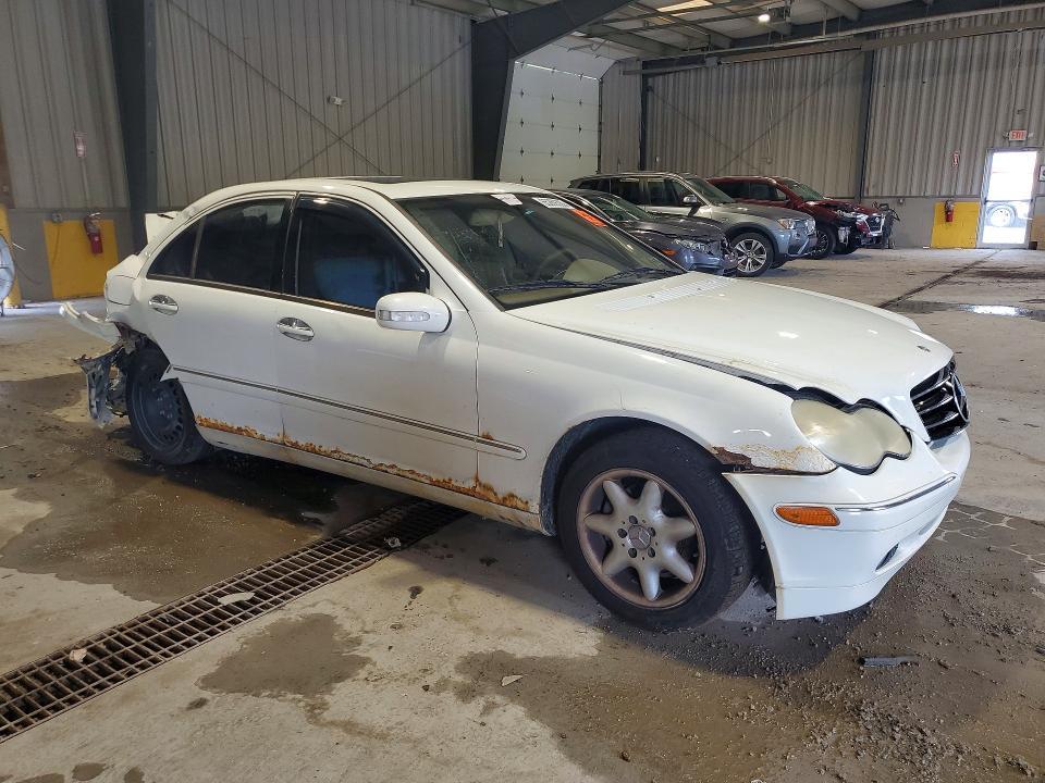 2002 Mercedes-Benz C 240