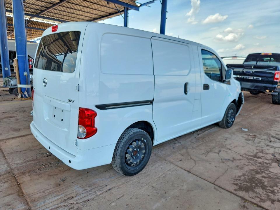 2021 Nissan NV200 SV