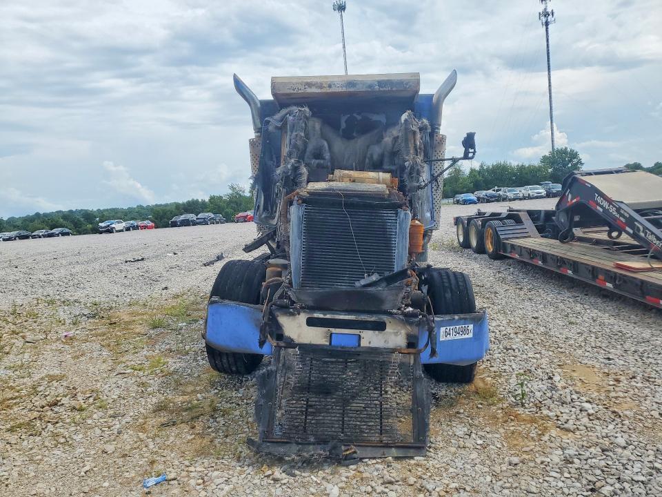 2007 Kenworth T800 Dump Truck