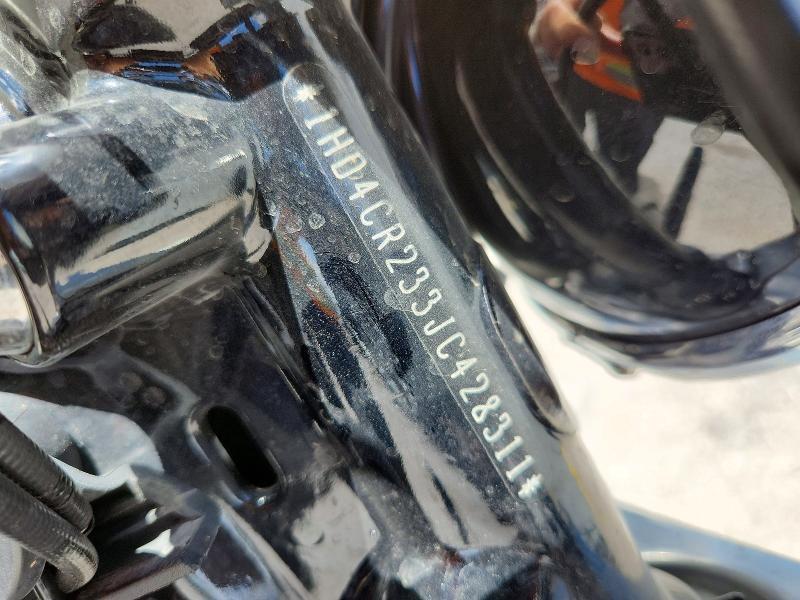 2018 Harley-Davidson XL883 Superlow