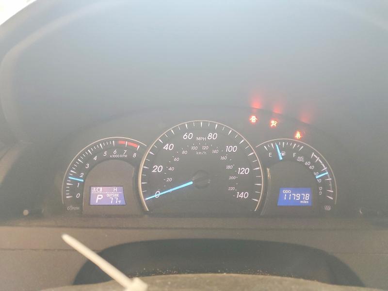 2014 Toyota Camry le