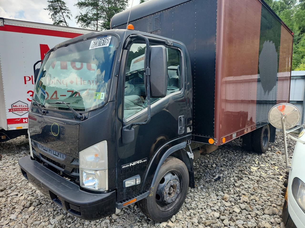 2017 Isuzu NPR HD BOX Truck