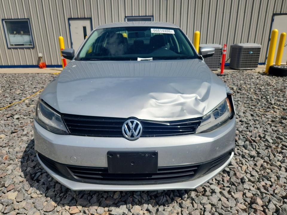 2011 Volkswagen Jetta SE