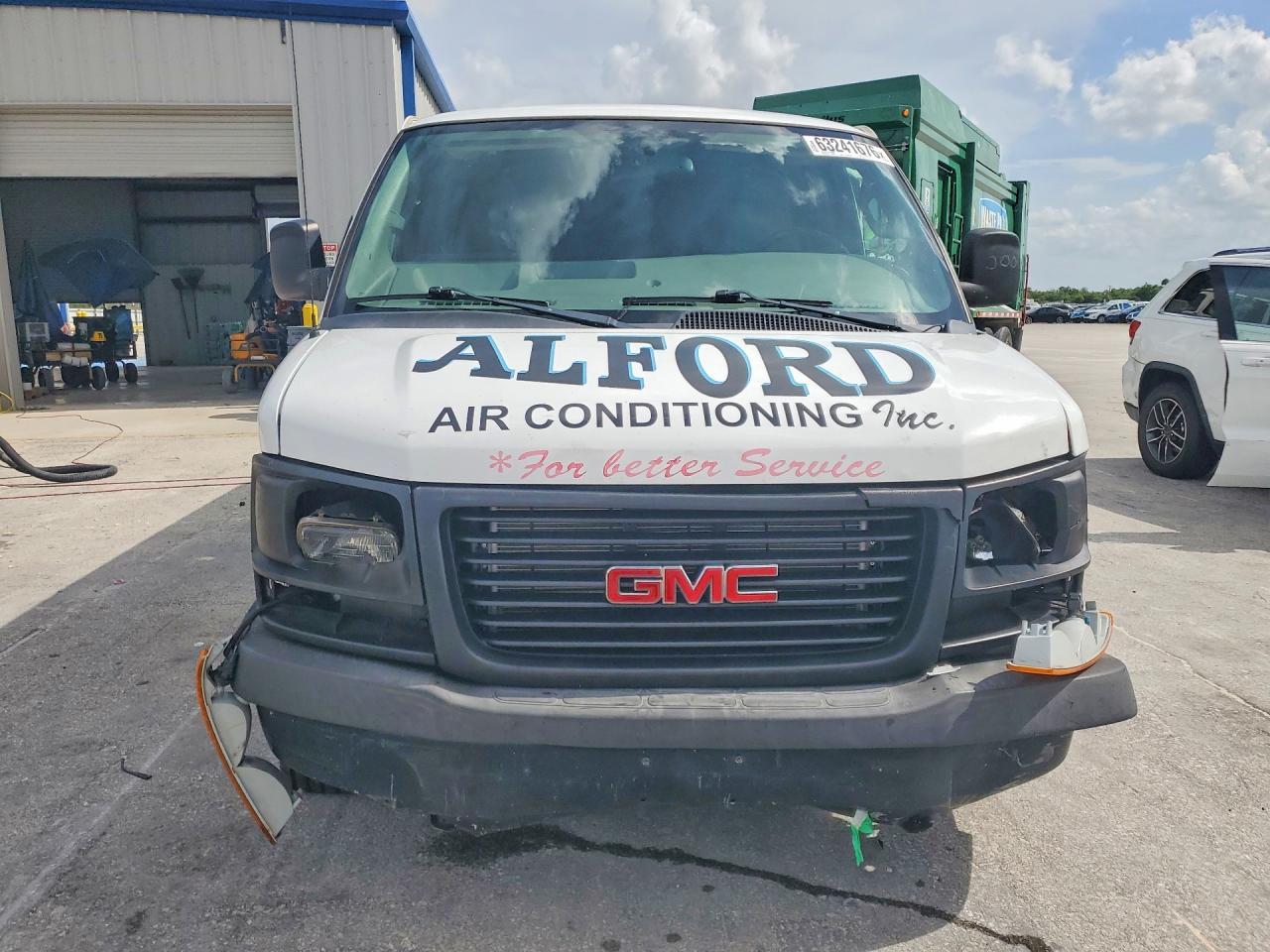 2016 GMC Savana 2500 Cargo Delivery Van