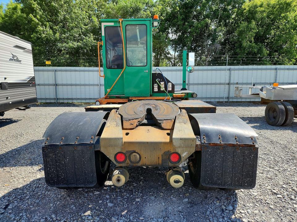 2017 Orange Ev Terminal Tractor
