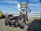 2011 Volvo VNL Semi Truck