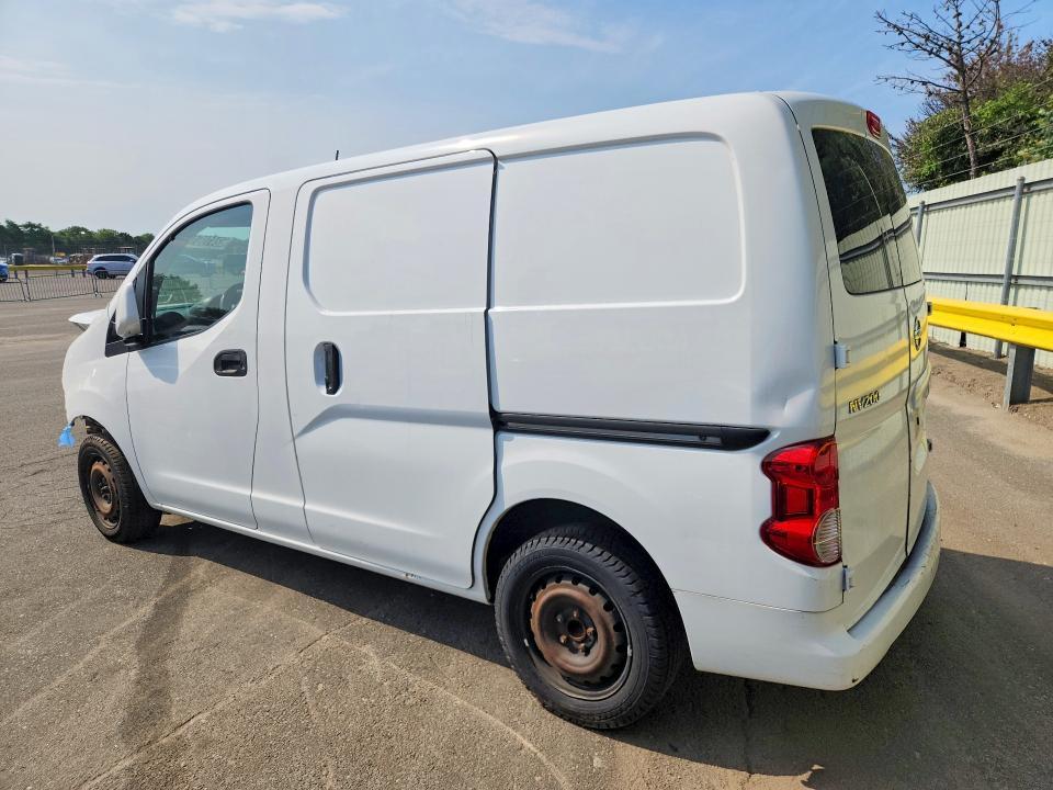 2018 Nissan NV200 SV