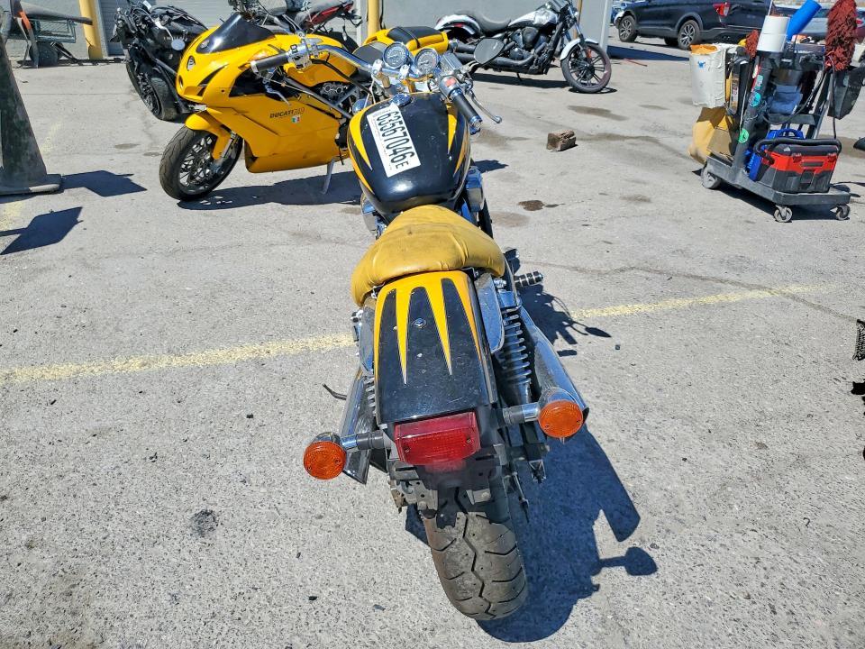 1997 Honda VF750 C2