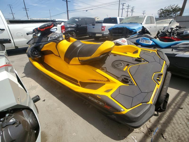 2021 Sea-Doo RXTX300