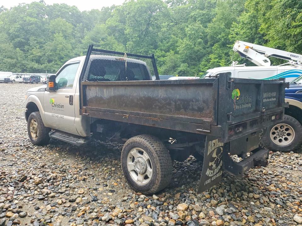 2012 Ford F350 Super Duty Flatbed Truck