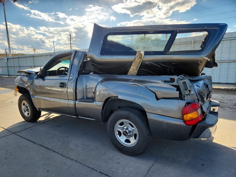 2001 GMC New Sierra C1500