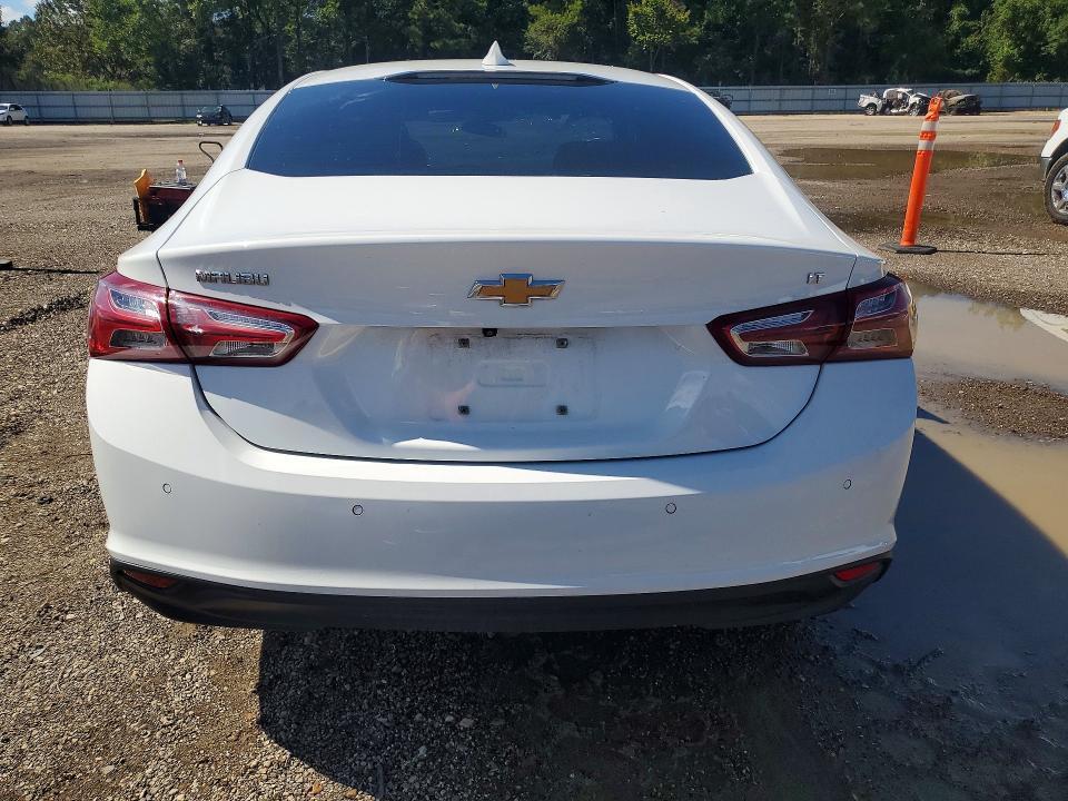 2024 Chevrolet Malibu Premier
