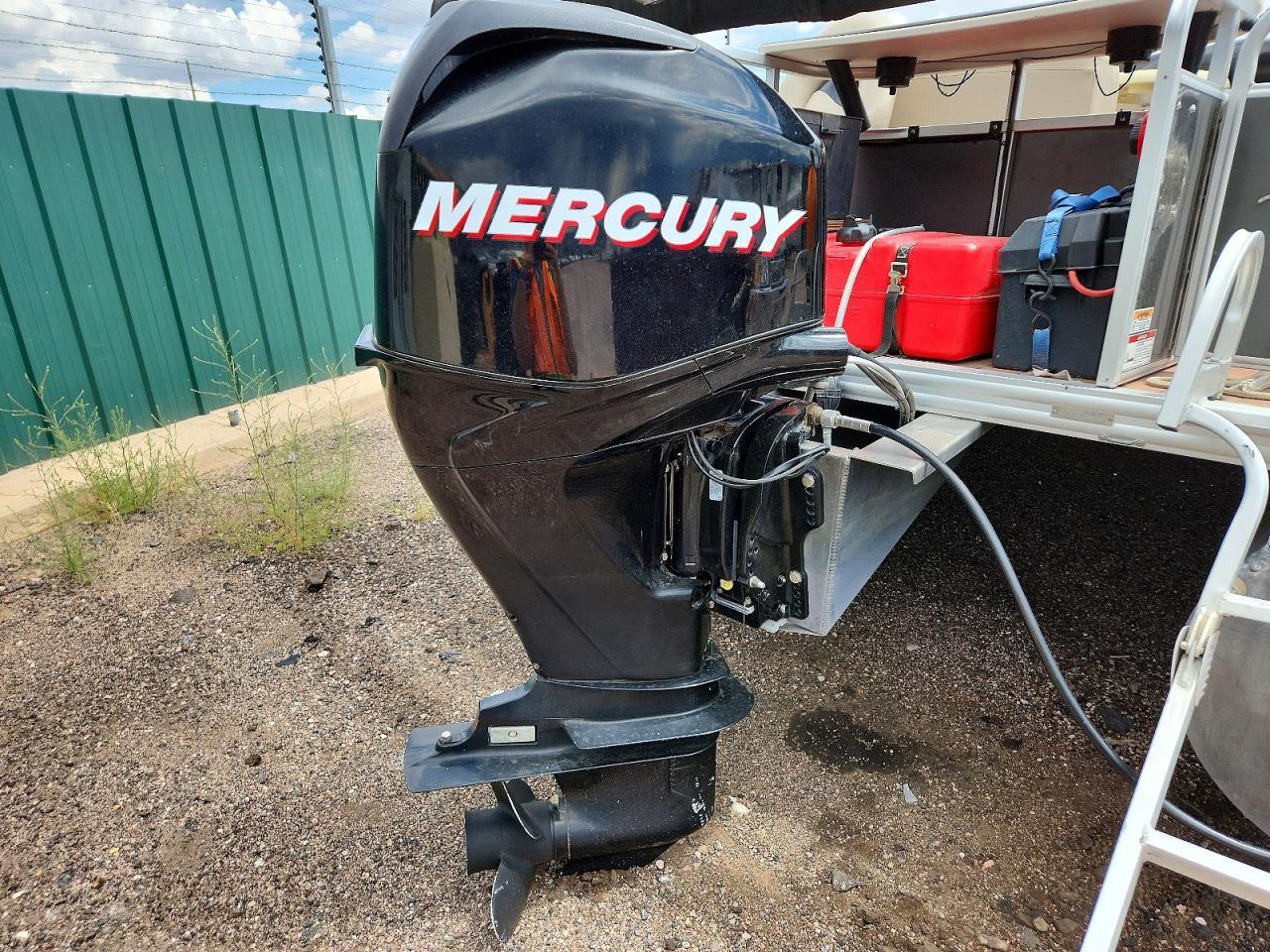 2012 Apex Boat
