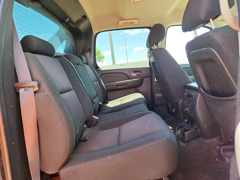 2012 Chevrolet Avalanche LS