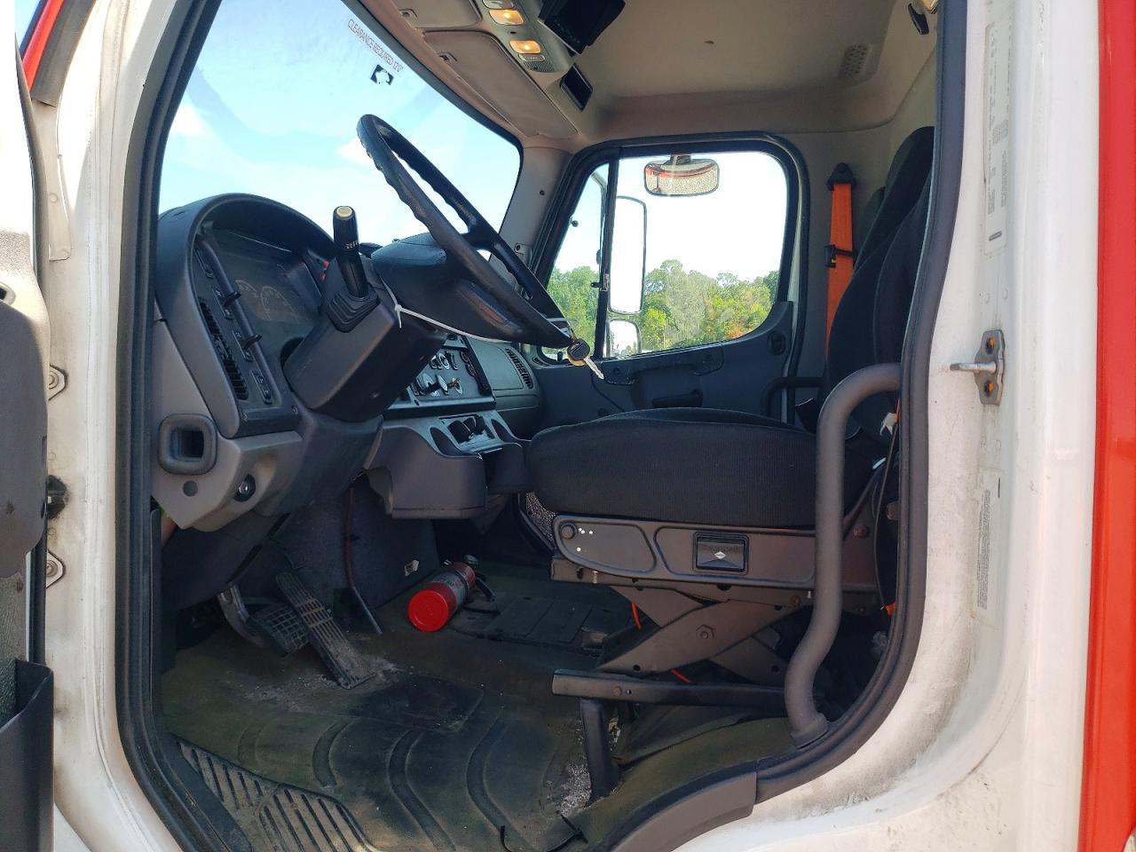 2017 Freightliner M2 106 Medium Duty