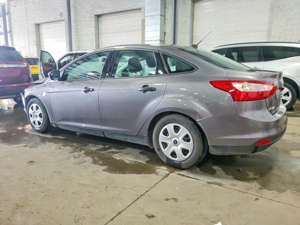 2014 Ford Focus s