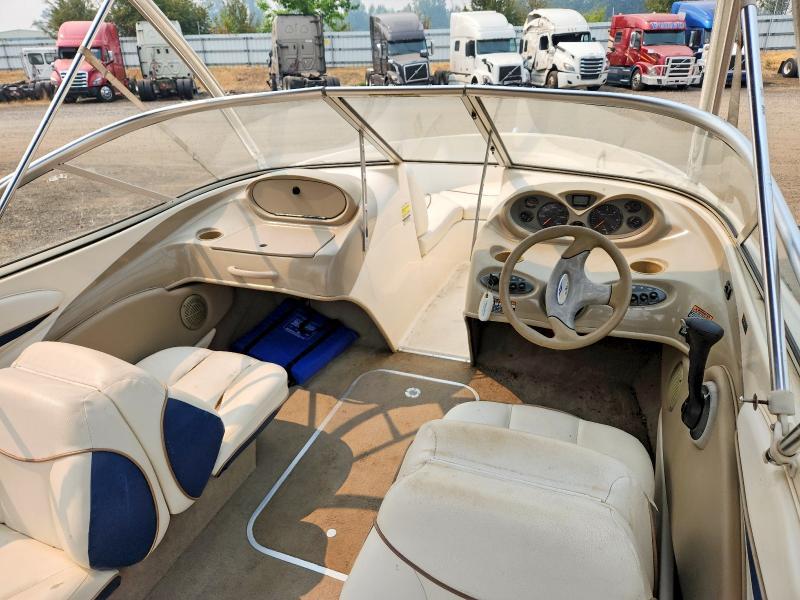 2002 Bayliner Boat-Speed Boat