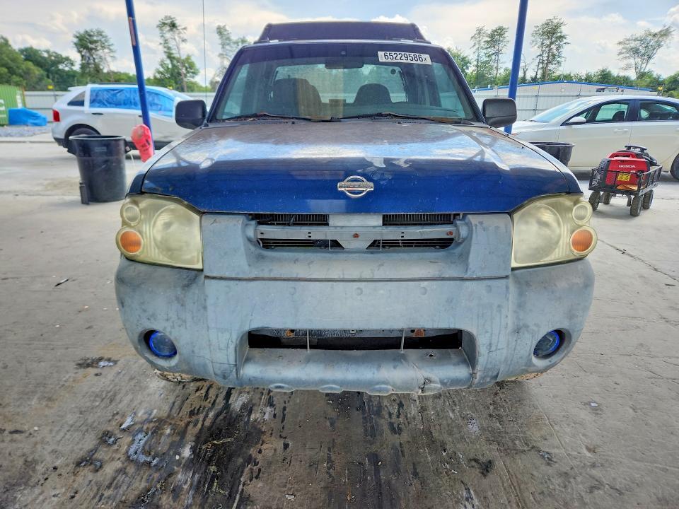 2001 Nissan Frontier XE