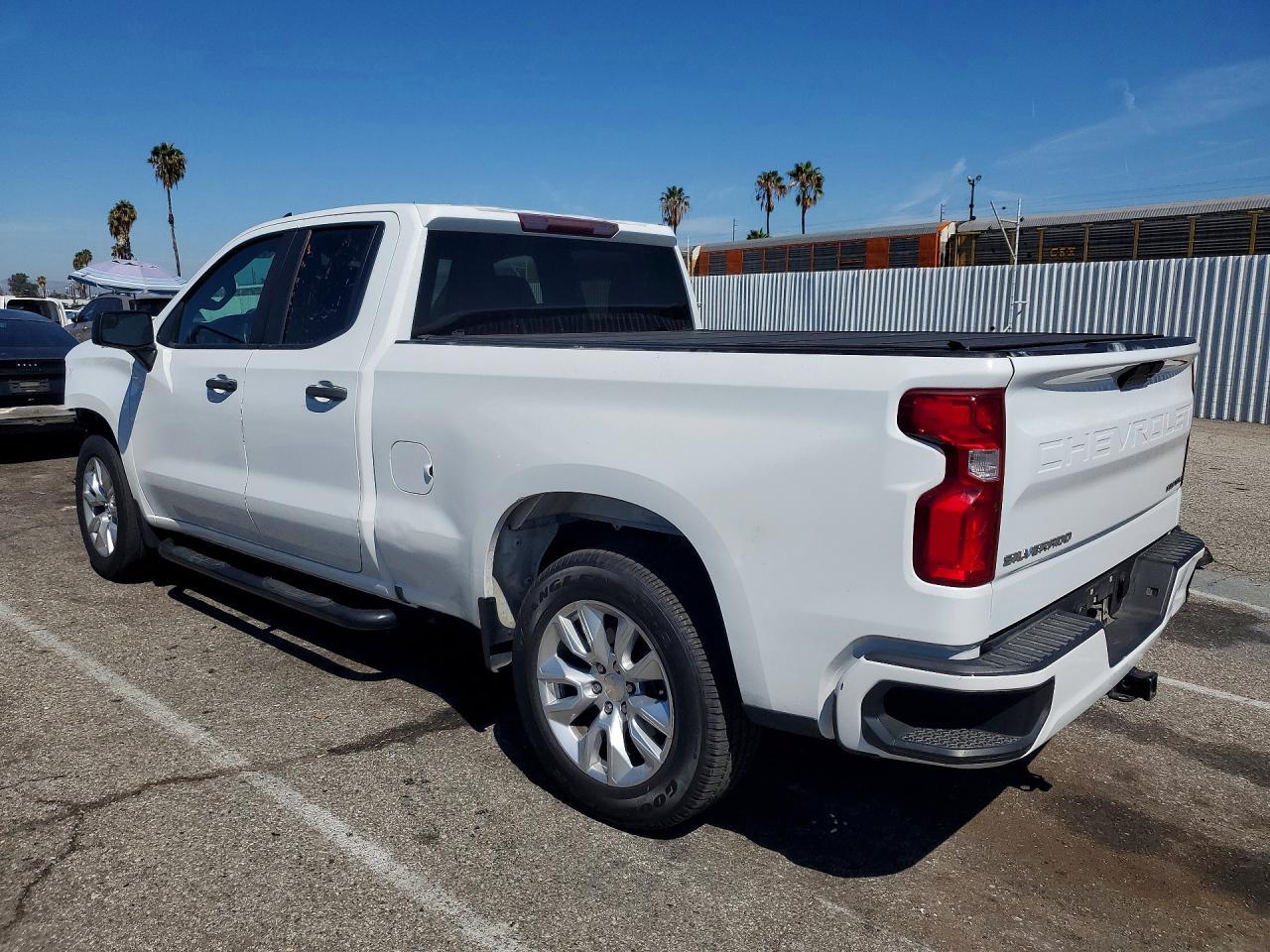 2021 Chevrolet Silverado C1500 Custom