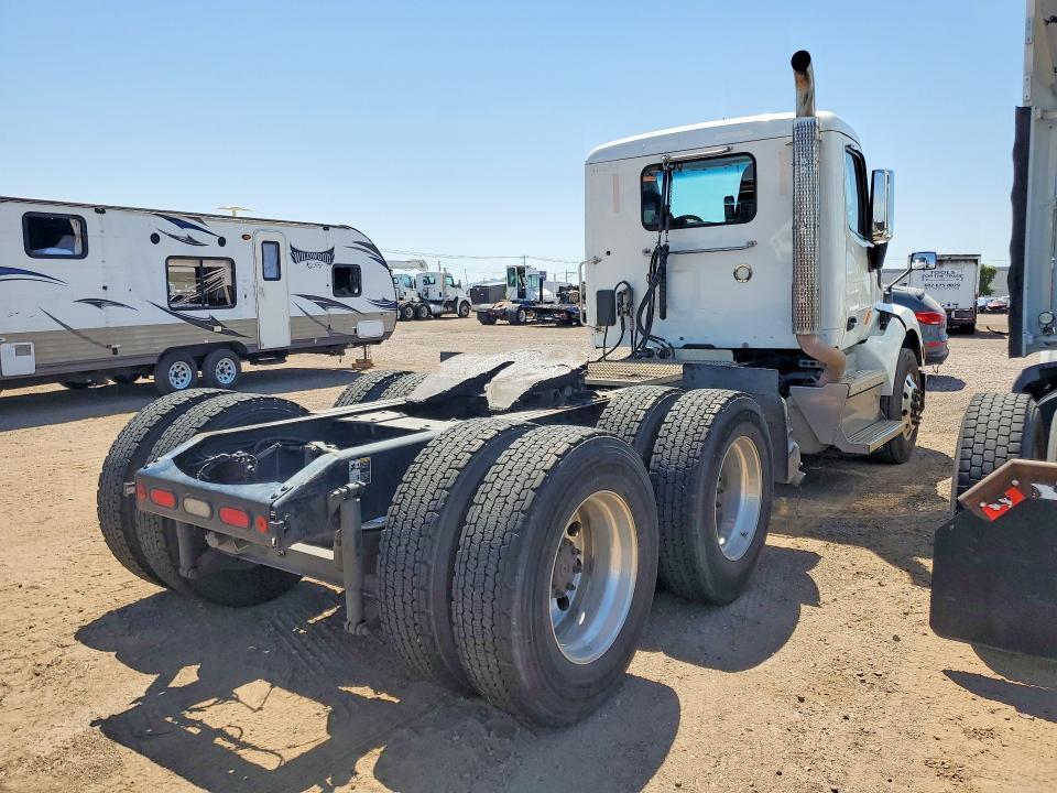 2019 Peterbilt 579 Semi Truck