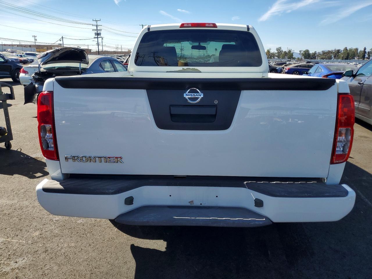 2017 Nissan Frontier S