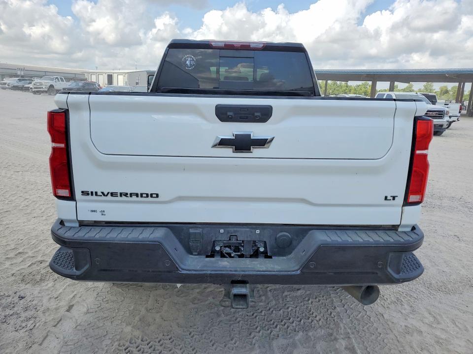 2025 Chevrolet Silverado K3500 LT