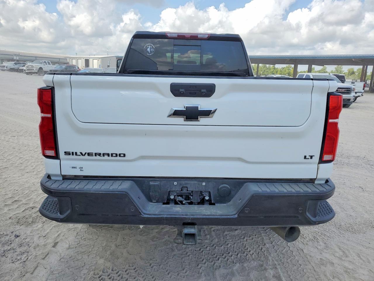 2025 Chevrolet Silverado K3500 LT