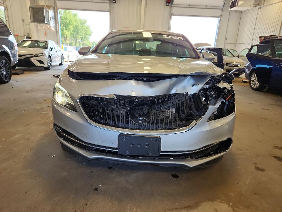 2017 Buick Lacrosse Essence
