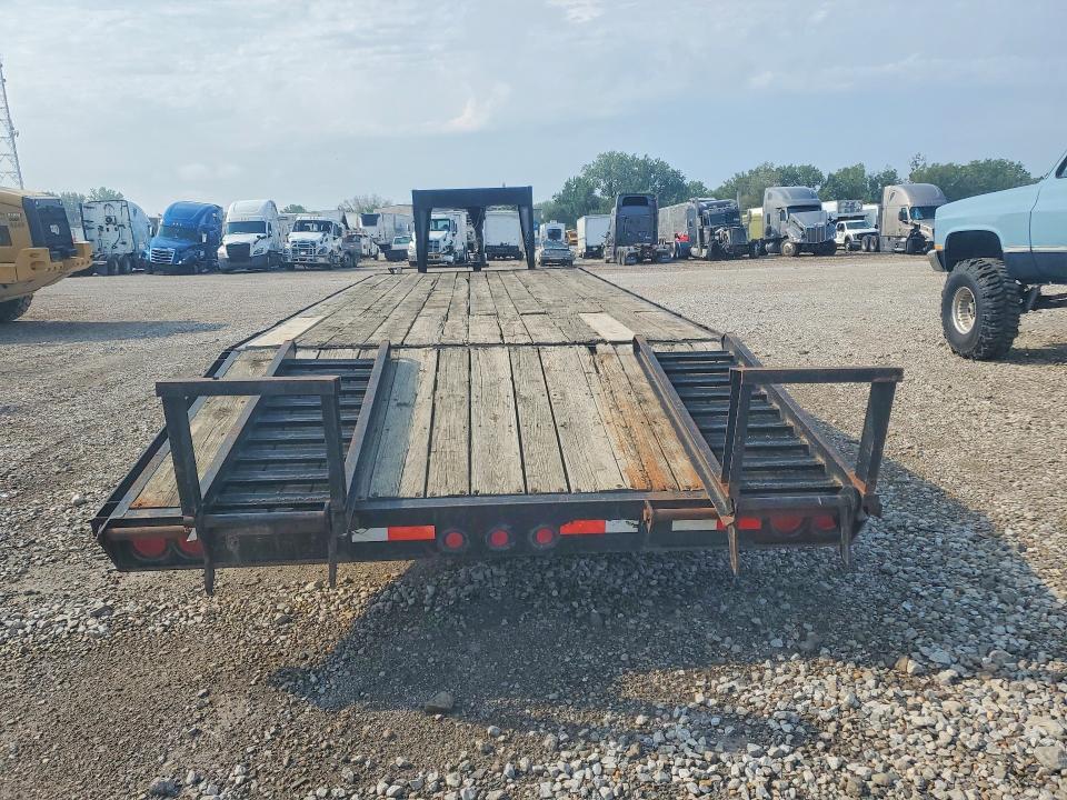 2000 Kiefer Built Inc. 2000 Kiefer Built Equipment Trailer