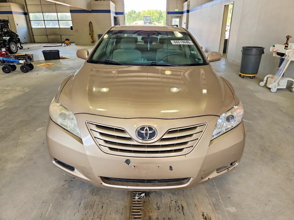 2009 Toyota Camry le