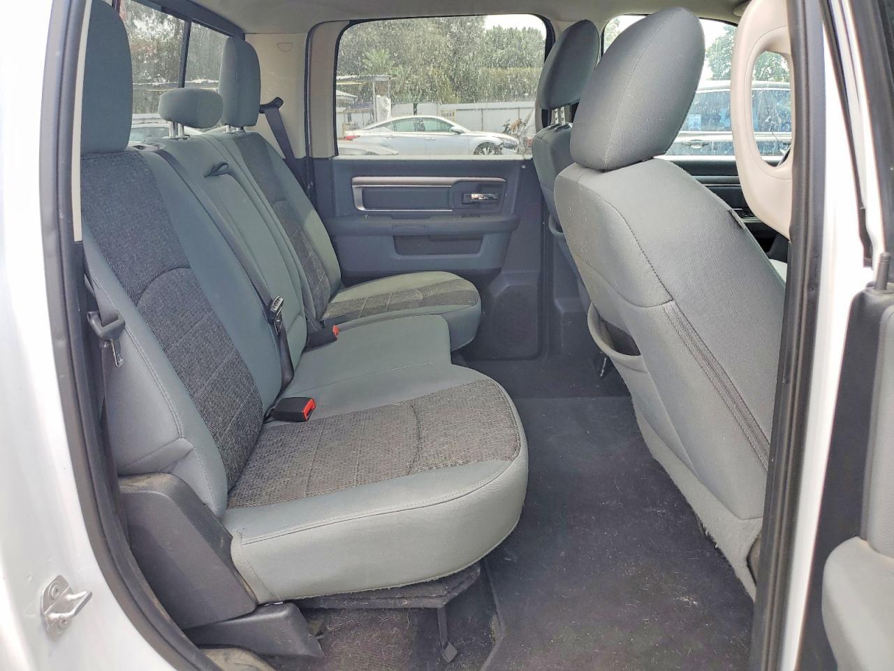 2017 Dodge RAM 1500 SLT