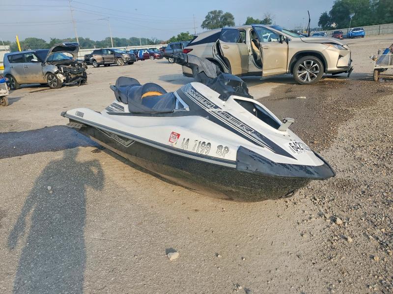 2016 YAM Jetski