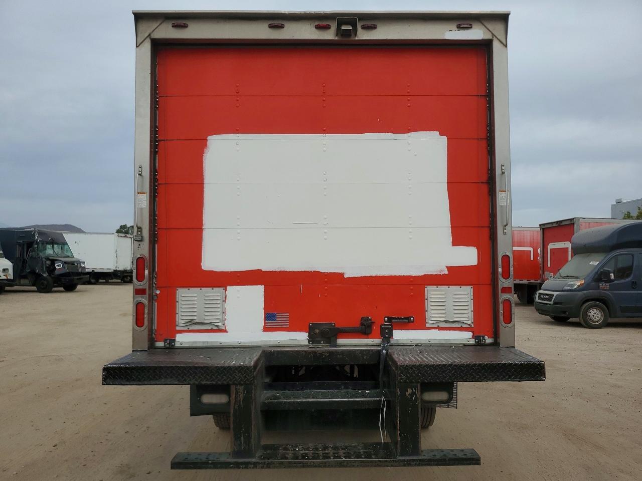 2018 Hino 195