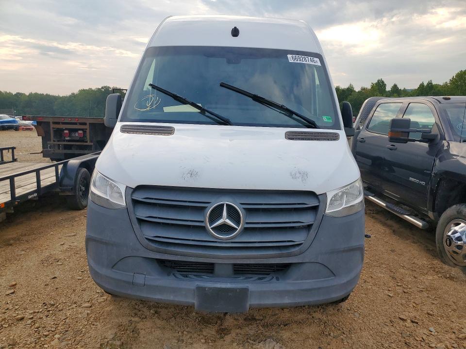 2021 Mercedes-Benz Sprinter 2500 Delivery Van