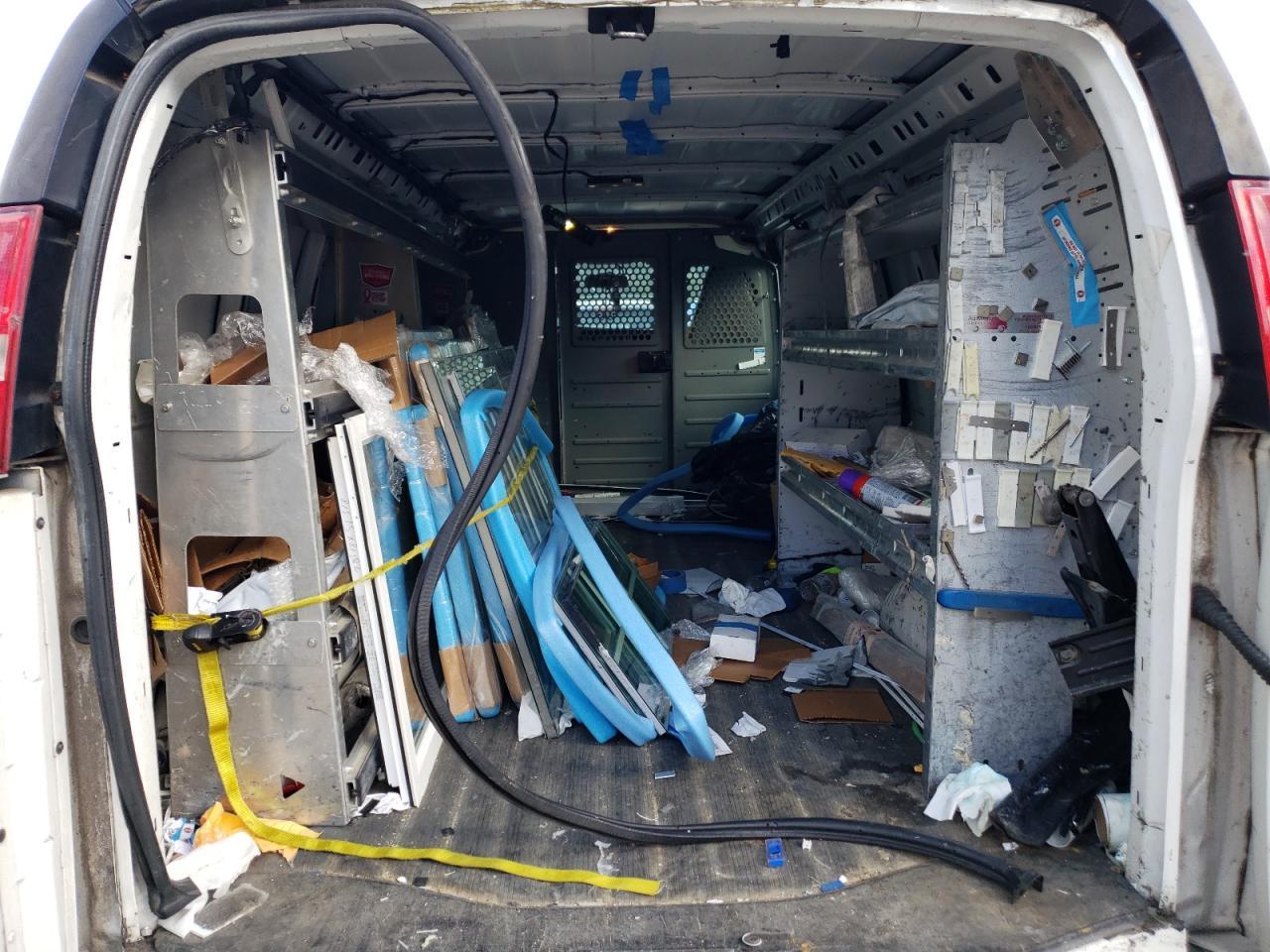 2017 Chevrolet Express G2500