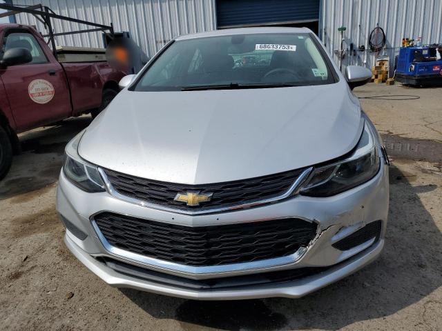 2017 Chev Cruze lt