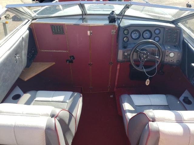 1989 Maxum Boat