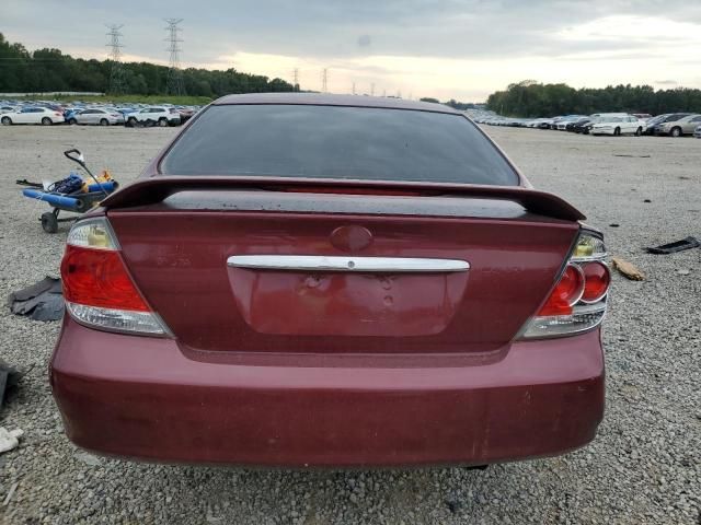 2005 Toyota Camry LE