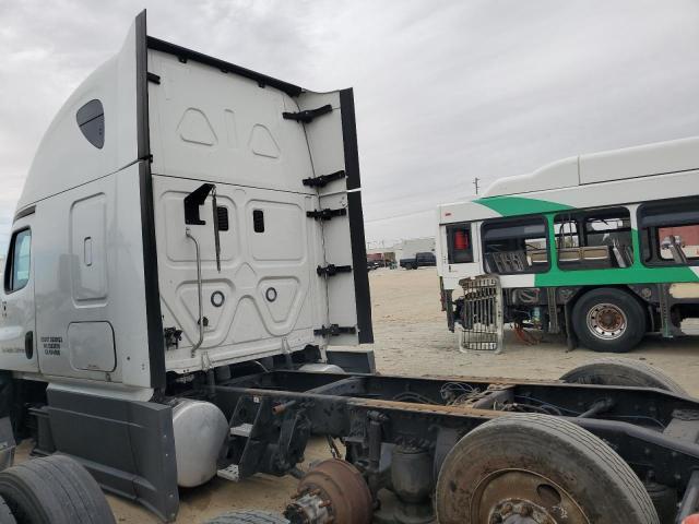 2016 Freightliner Cascadia 125