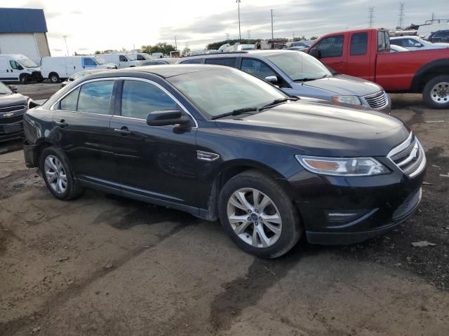 2011 Ford Taurus SEL