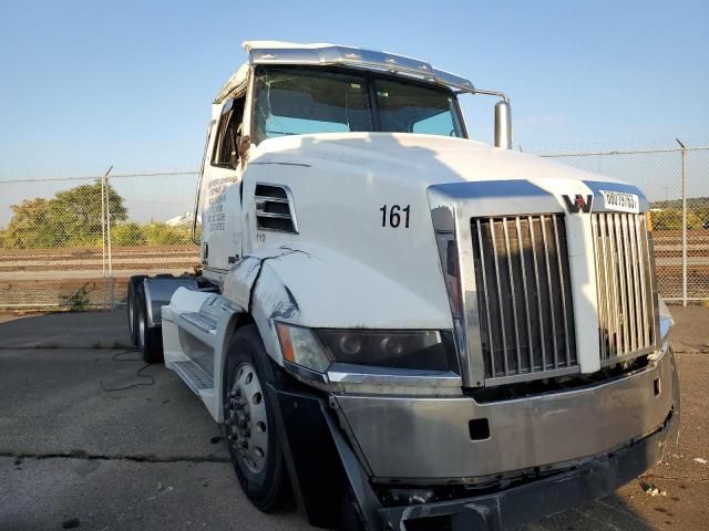2017 Western Star 5700 XE