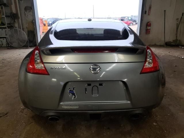 2011 Nissan 370Z Base