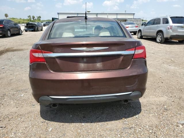 2013 Chrysler 200 LX