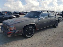 Cadillac Vehiculos salvage en venta: 1985 Cadillac Deville