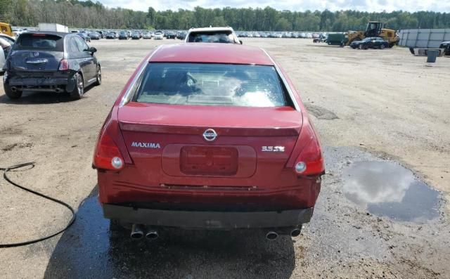 2004 Nissan Maxima SE