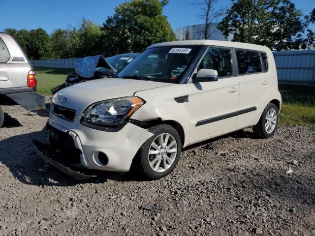 2013 KIA Soul +